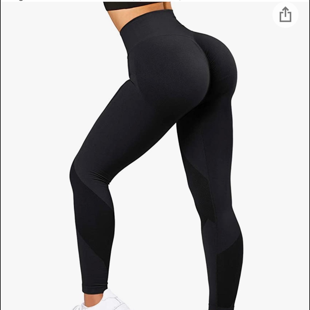 Butt enhancing yoga pants